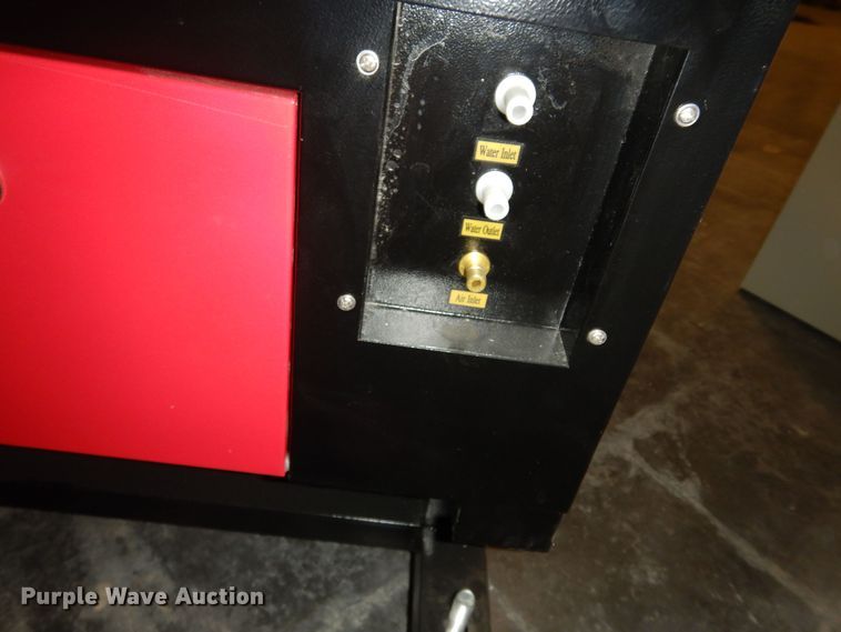 image for item JQ9799 2019 FDA 570  laser engraving machine