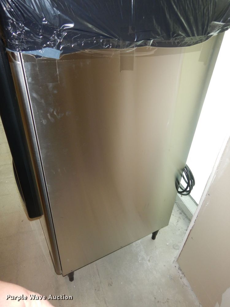 image for item JQ9800 Hoshizaki DB200H  ice dispenser