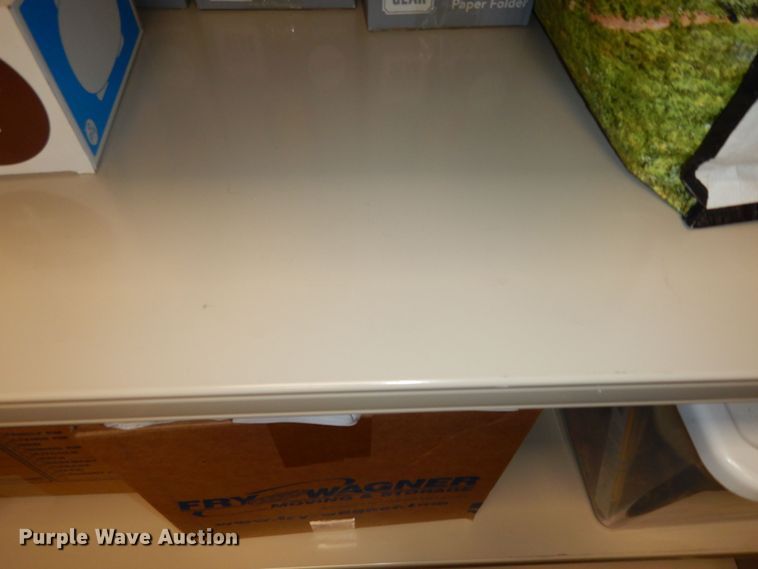 image for item JQ9803 (2) cabinets