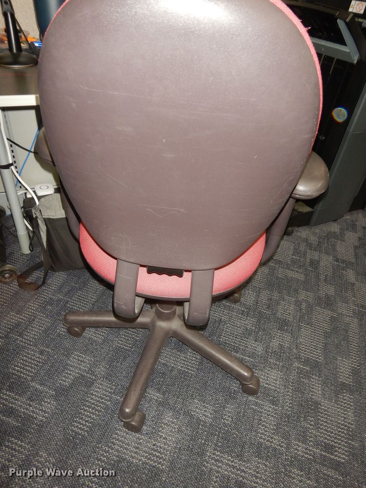 image for item JQ9804 (8) chairs