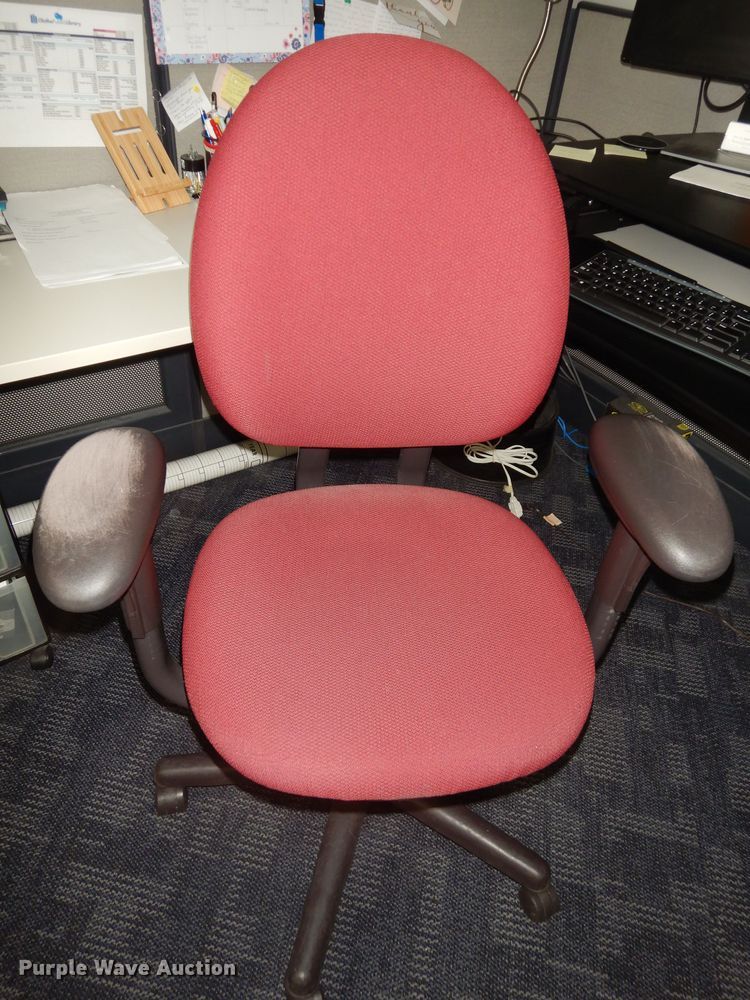 image for item JQ9804 (8) chairs