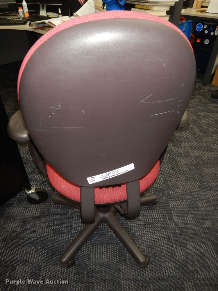 image for item JQ9804 (8) chairs