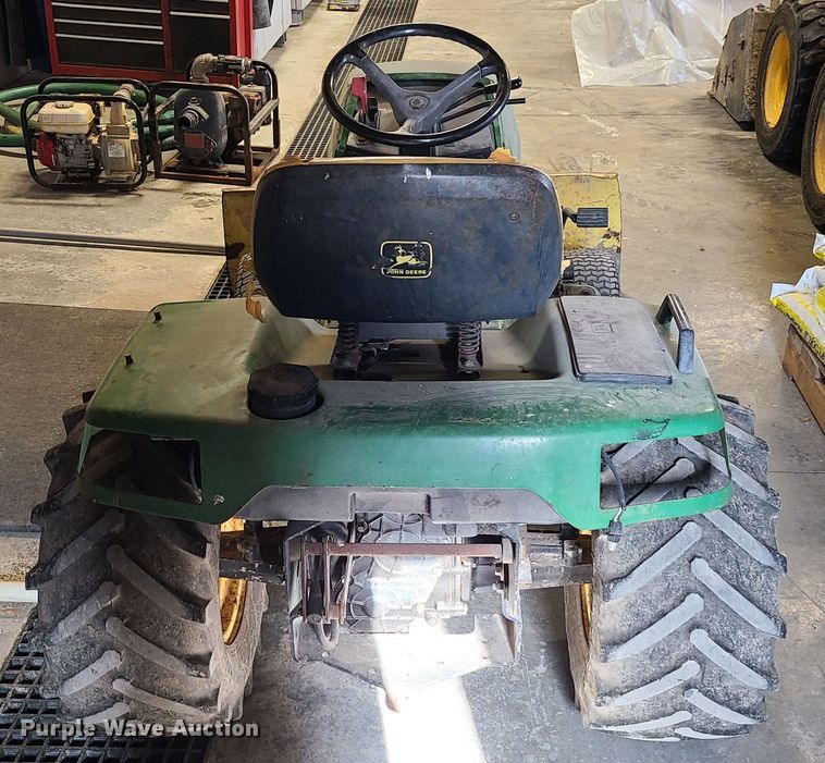 image for item JW9822 John Deere 425  lawn mower