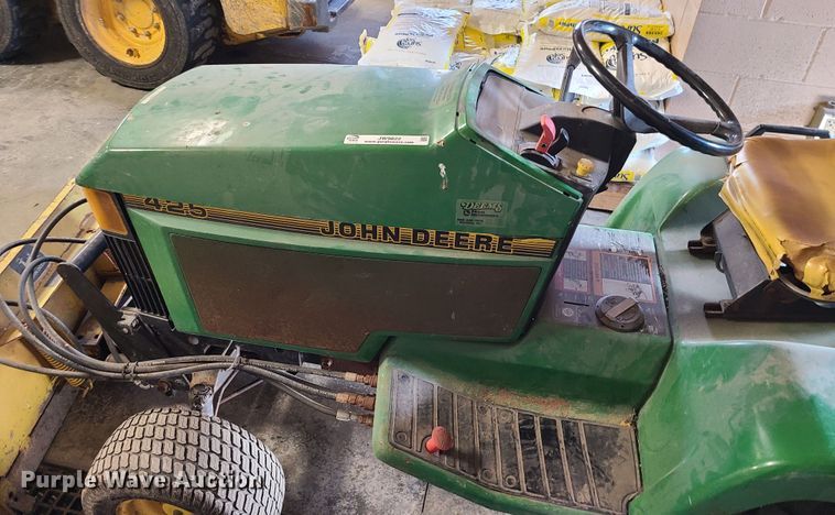 image for item JW9822 John Deere 425  lawn mower