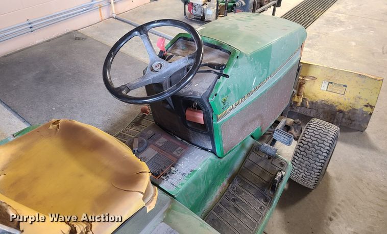 image for item JW9822 John Deere 425  lawn mower