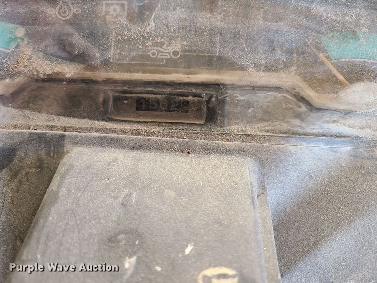 image for item JW9822 John Deere 425  lawn mower