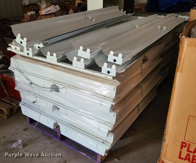 image for item JW9825 Approximately 37 fluorescent lights