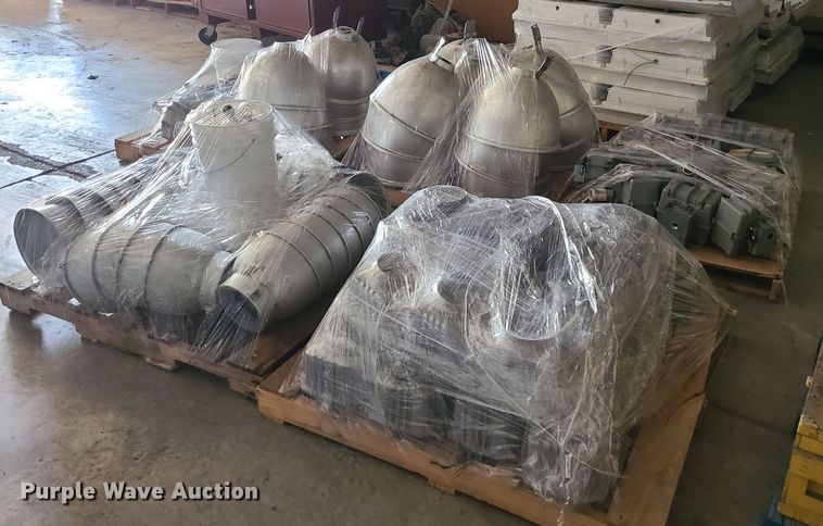 image for item JW9826 Approximately 87 lights