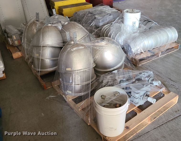 image for item JW9826 Approximately 87 lights