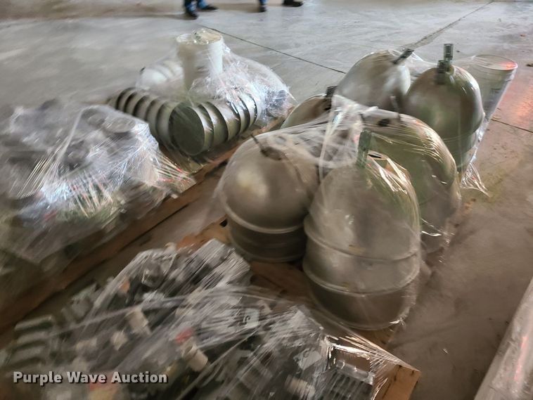 image for item JW9826 Approximately 87 lights