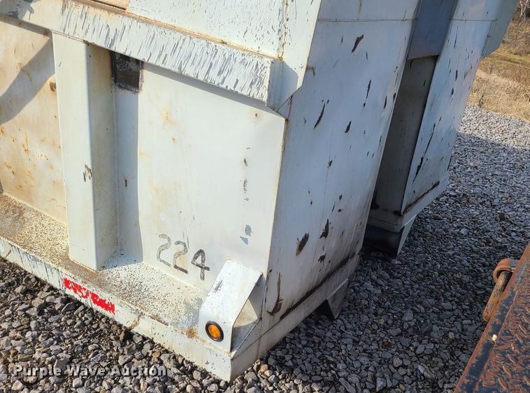 image for item JW9827 Dump bed