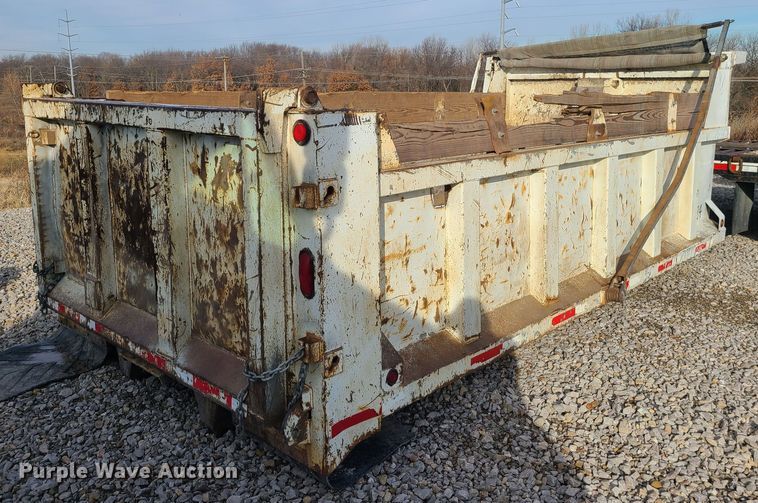image for item JW9827 Dump bed