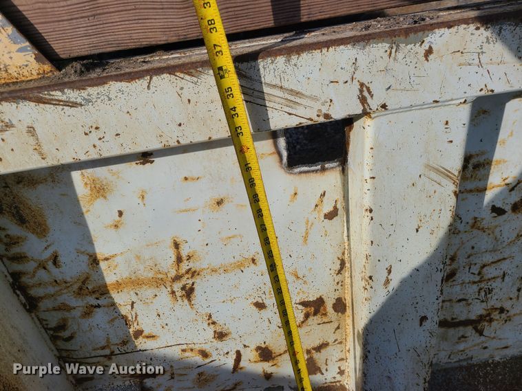 image for item JW9827 Dump bed