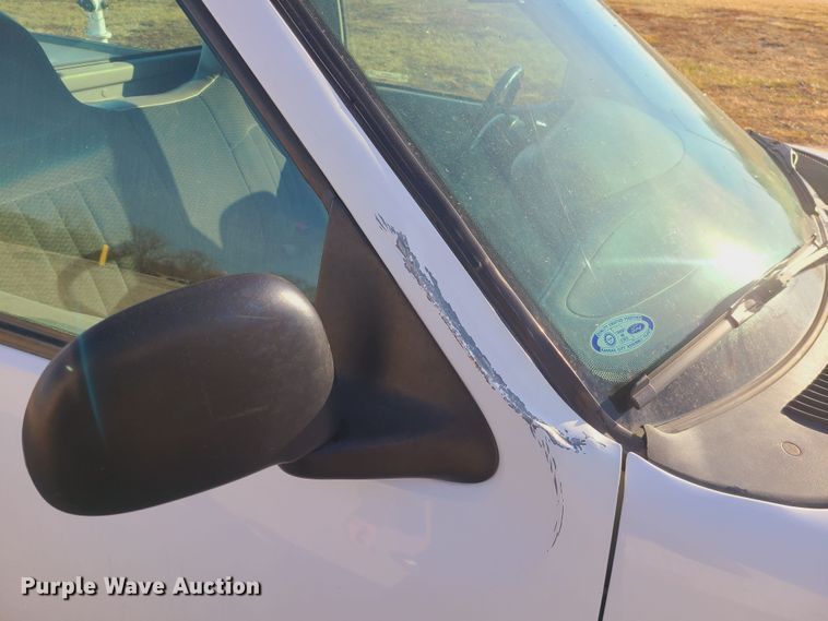 image for item JW9830 1999 Ford F150  pickup truck