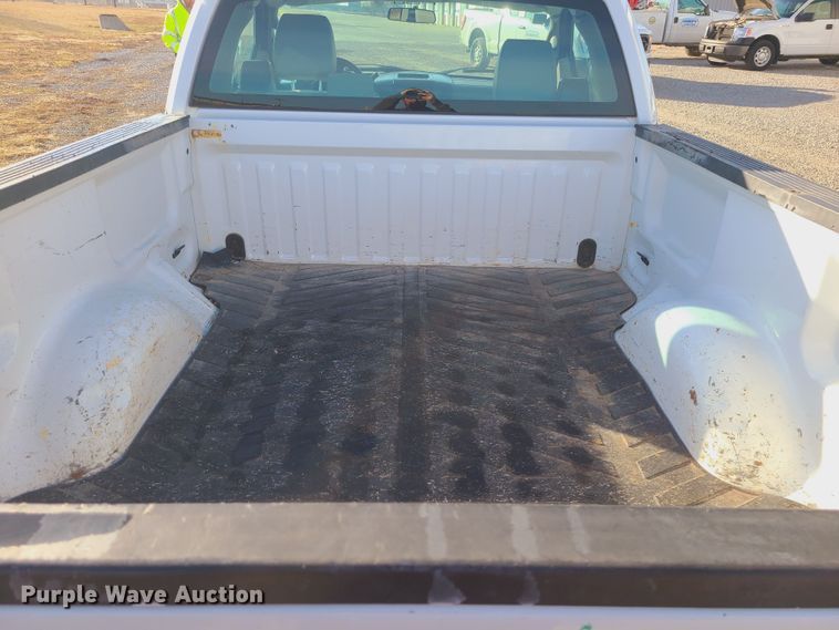 image for item JW9832 2005 Ford F150  SuperCab pickup truck