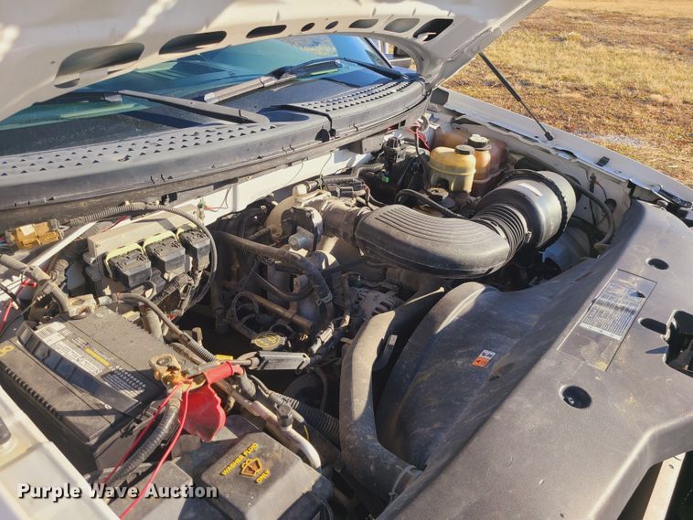 image for item JW9832 2005 Ford F150  SuperCab pickup truck