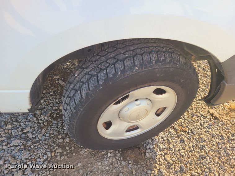 image for item JW9832 2005 Ford F150  SuperCab pickup truck