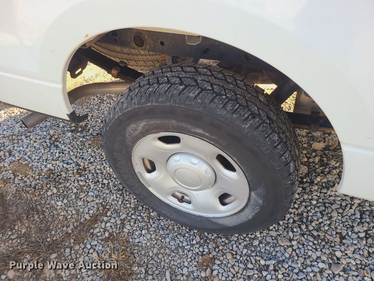 image for item JW9832 2005 Ford F150  SuperCab pickup truck