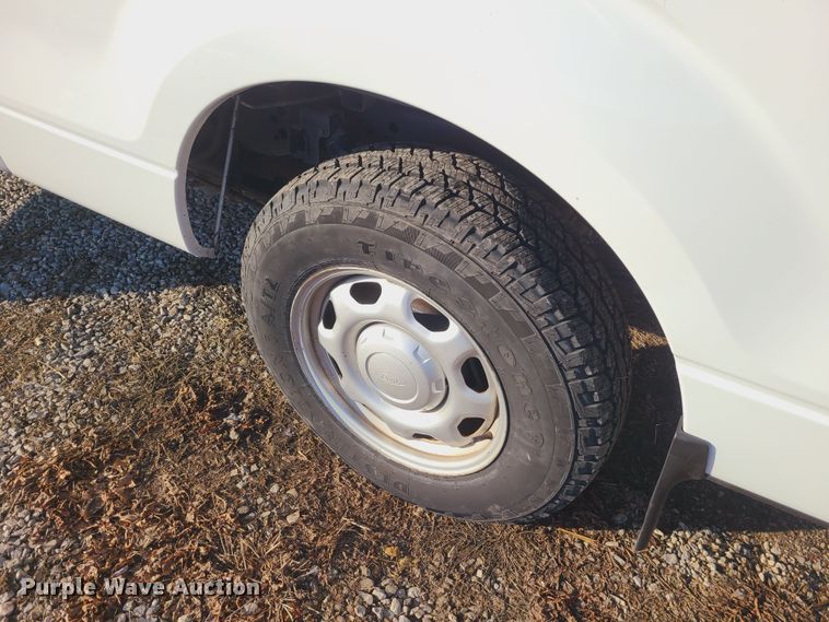 image for item JW9833 2012 Ford F150  SuperCab pickup truck