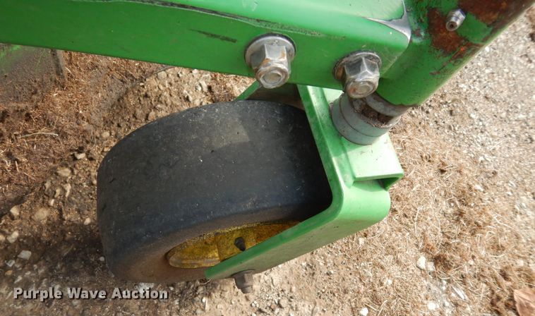 image for item KS9573 John Deere 1600 Series II  lawn mower