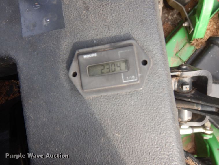 image for item KS9573 John Deere 1600 Series II  lawn mower