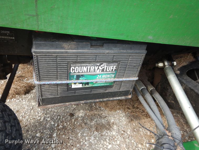 image for item KS9573 John Deere 1600 Series II  lawn mower