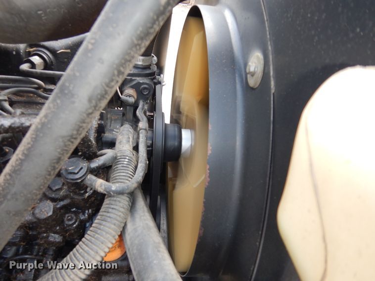 image for item KS9573 John Deere 1600 Series II  lawn mower