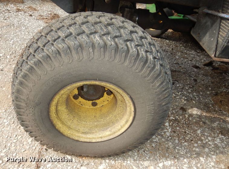 image for item KS9573 John Deere 1600 Series II  lawn mower