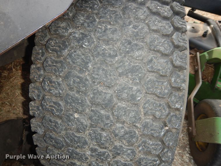 image for item KS9573 John Deere 1600 Series II  lawn mower