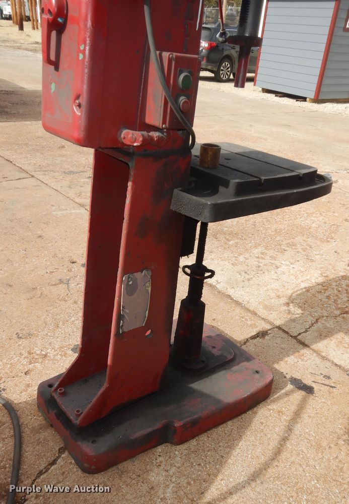 image for item KS9580 1957 Cincinnati LE  drill press