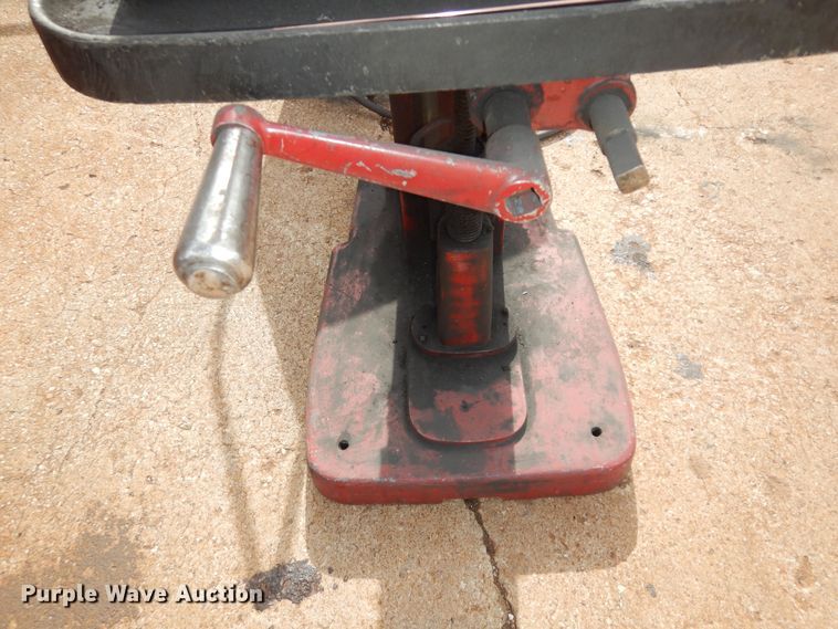 image for item KS9580 1957 Cincinnati LE  drill press