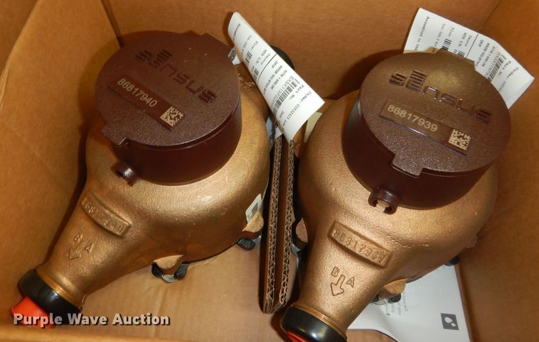 image for item KS9593 (11) Sensus 1" water meters