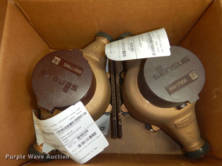 image for item KS9593 (11) Sensus 1" water meters