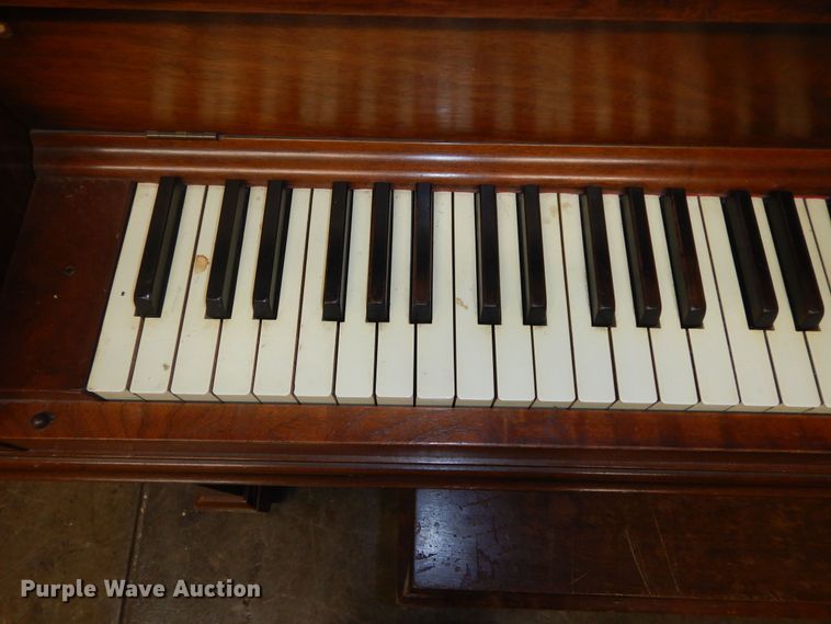 image for item KS9607 Elburn  piano