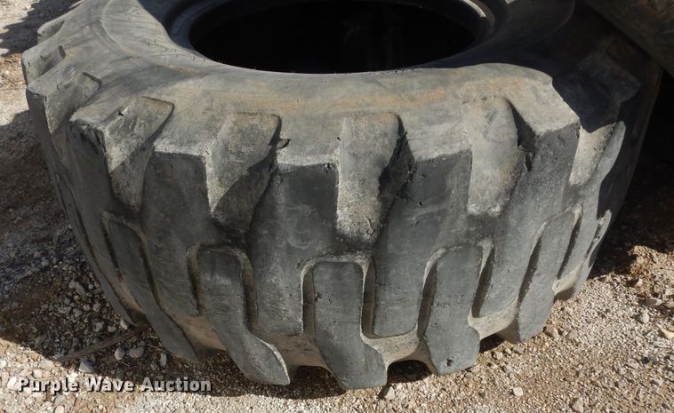 image for item KS9611 (4) Titan 20.5-25 tires