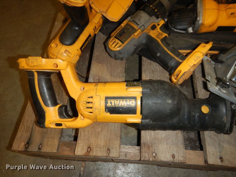 image for item KS9615 DeWalt 18V tools