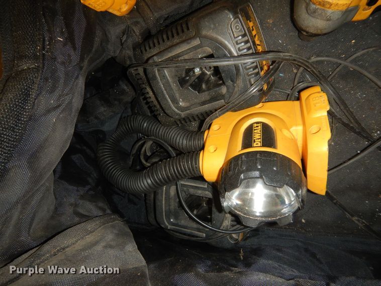 image for item KS9615 DeWalt 18V tools