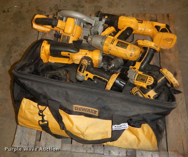 image for item KS9615 DeWalt 18V tools