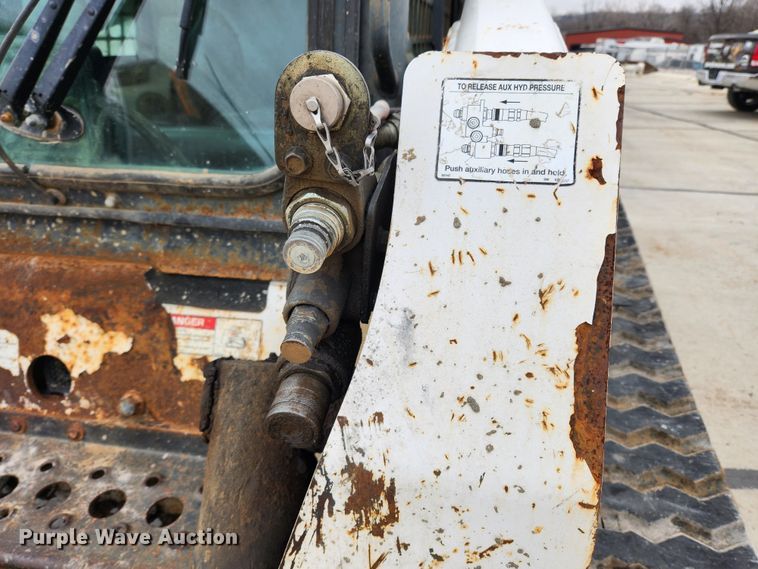 image for item KT9368 2008 Bobcat T250  skid steer loader