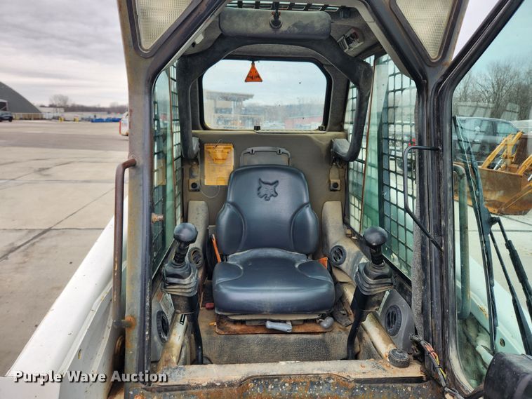 image for item KT9368 2008 Bobcat T250  skid steer loader