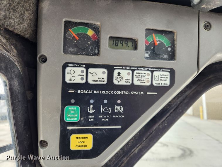 image for item KT9368 2008 Bobcat T250  skid steer loader