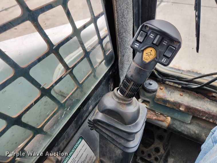 image for item KT9368 2008 Bobcat T250  skid steer loader