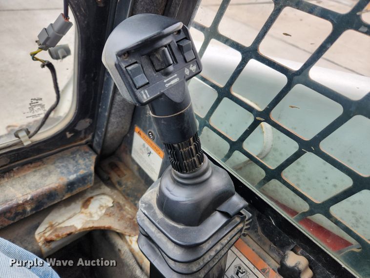 image for item KT9368 2008 Bobcat T250  skid steer loader