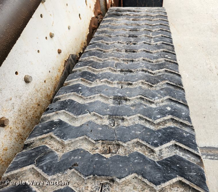 image for item KT9368 2008 Bobcat T250  skid steer loader