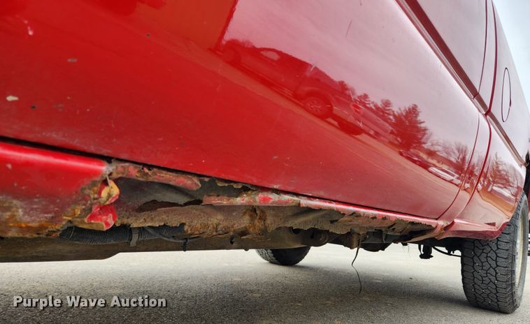 image for item KT9374 2005 Chevrolet Silverado 1500  pickup truck