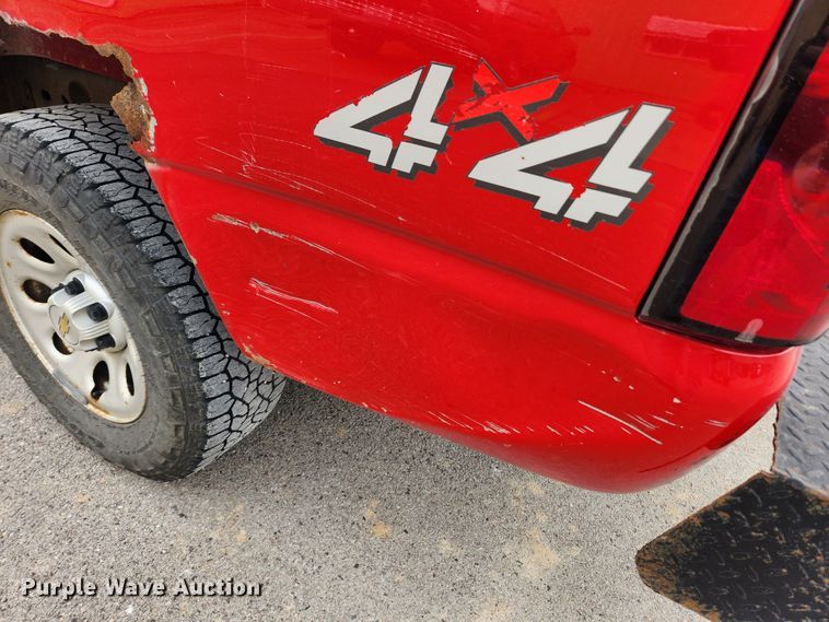 image for item KT9374 2005 Chevrolet Silverado 1500  pickup truck