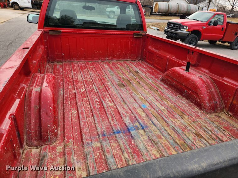 image for item KT9374 2005 Chevrolet Silverado 1500  pickup truck