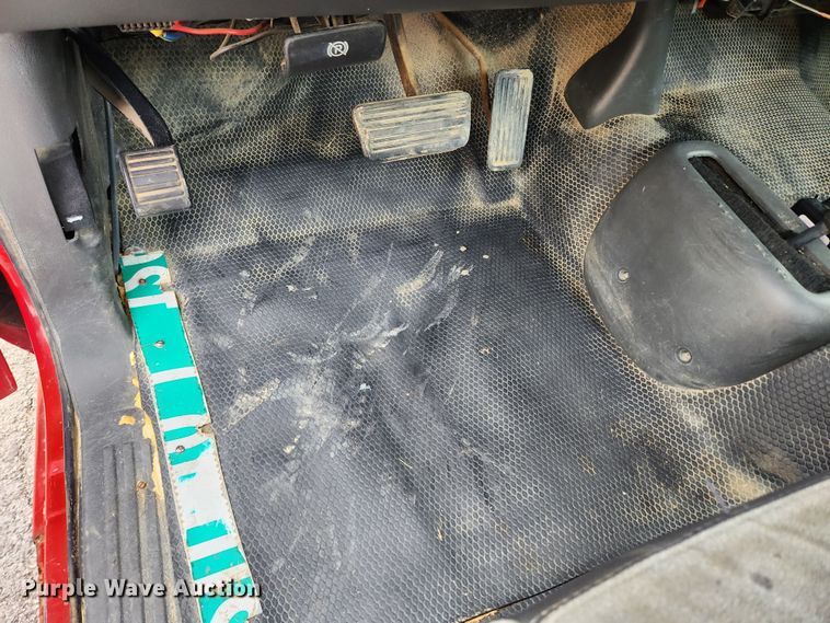 image for item KT9374 2005 Chevrolet Silverado 1500  pickup truck