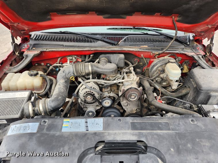 image for item KT9374 2005 Chevrolet Silverado 1500  pickup truck