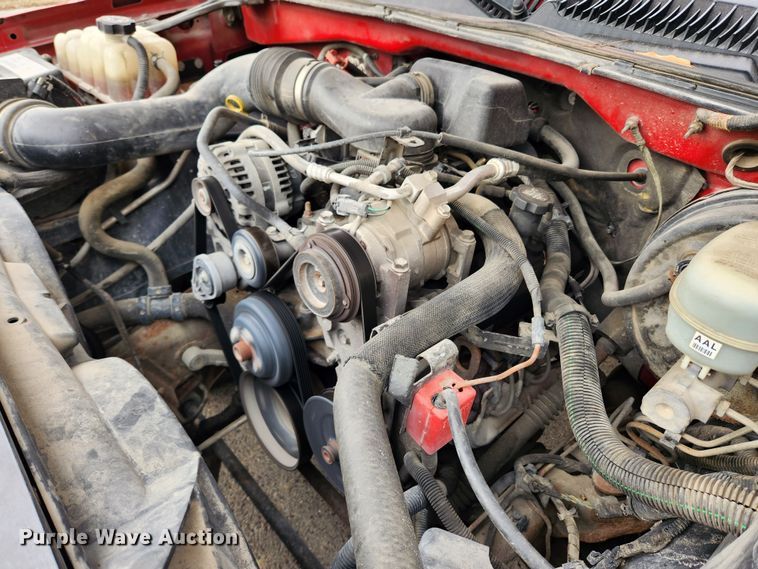 image for item KT9374 2005 Chevrolet Silverado 1500  pickup truck